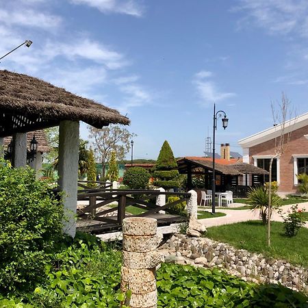 Agroturizem Eldi Hotel Фиер Екстериор снимка