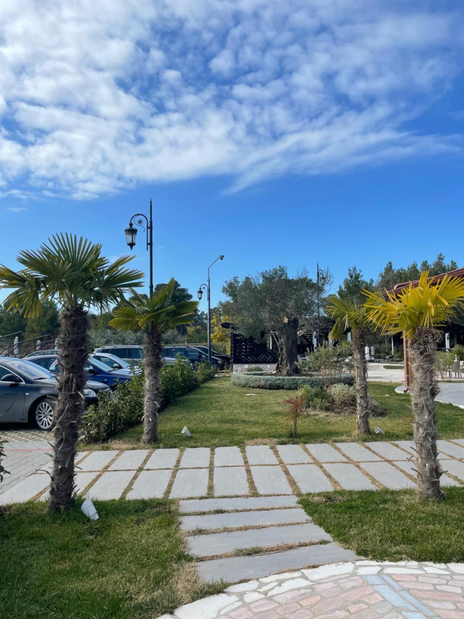 Agroturizem Eldi Hotel Фиер Екстериор снимка